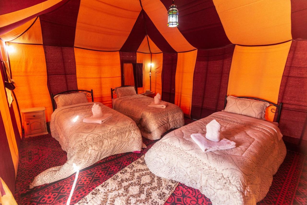 Hotel Merzouga Traditional Tents With Heating Exterior foto